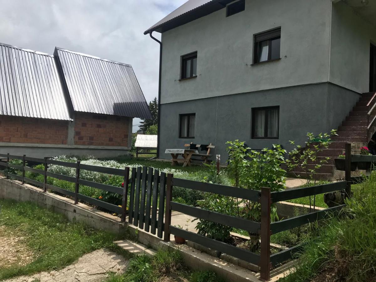 Underwoods Zabljak Guesthouse Kültér fotó